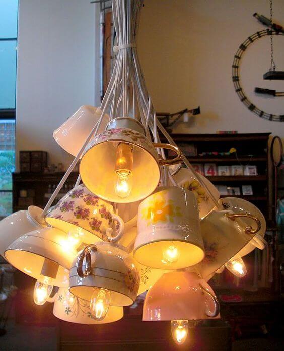 24 inspirational DIY ideas for lamps and chandeliers from old household items - 159