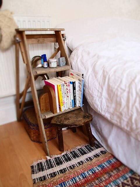 20 brilliant and cheap bedside table ideas - 157