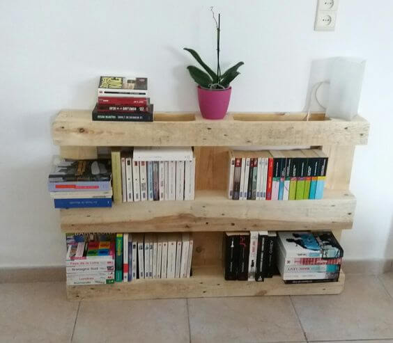 16 Easiest DIY Bookshelf Ideas - 113