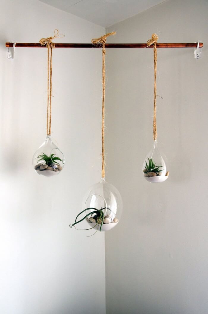 31 inexpensive DIY wall hanging ideas to transform your walls - 237