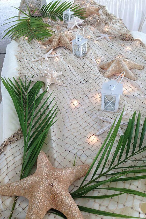 26 beach themed centerpieces to add coastal charm to your table - 167