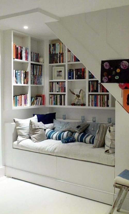 You will fall in love with these 19 reading corner designs - 131