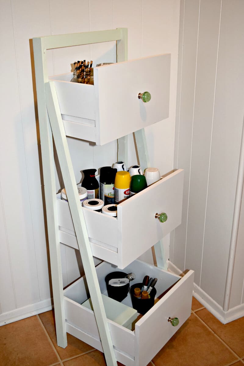 20 of the best useful DIY ladder shelving ideas - 75