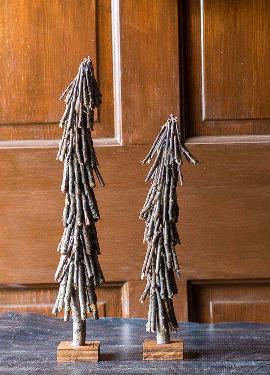 DIY Dry ​​Branch Christmas Decoration Ideas - 133