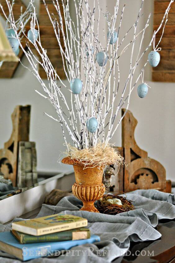 DIY Dry ​​Branch Christmas Decoration Ideas - 157