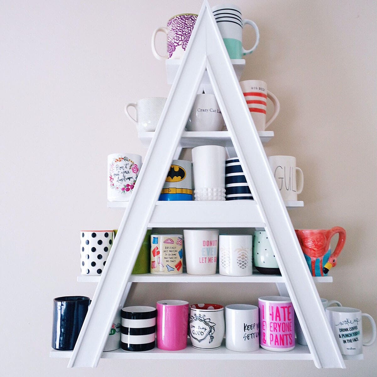 22 coffee cup holder ideas to declutter your kitchen - 67