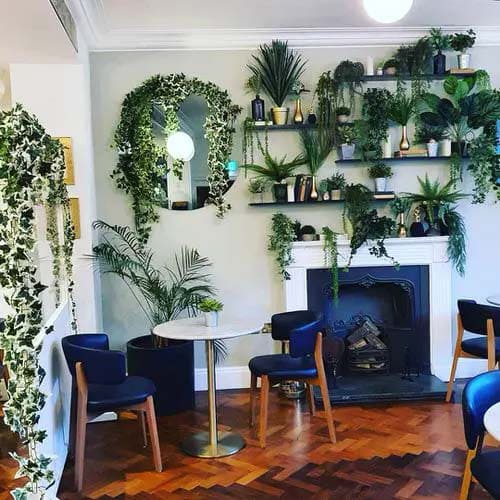 Charming wall decoration ideas with lots of greenery and plants - 29