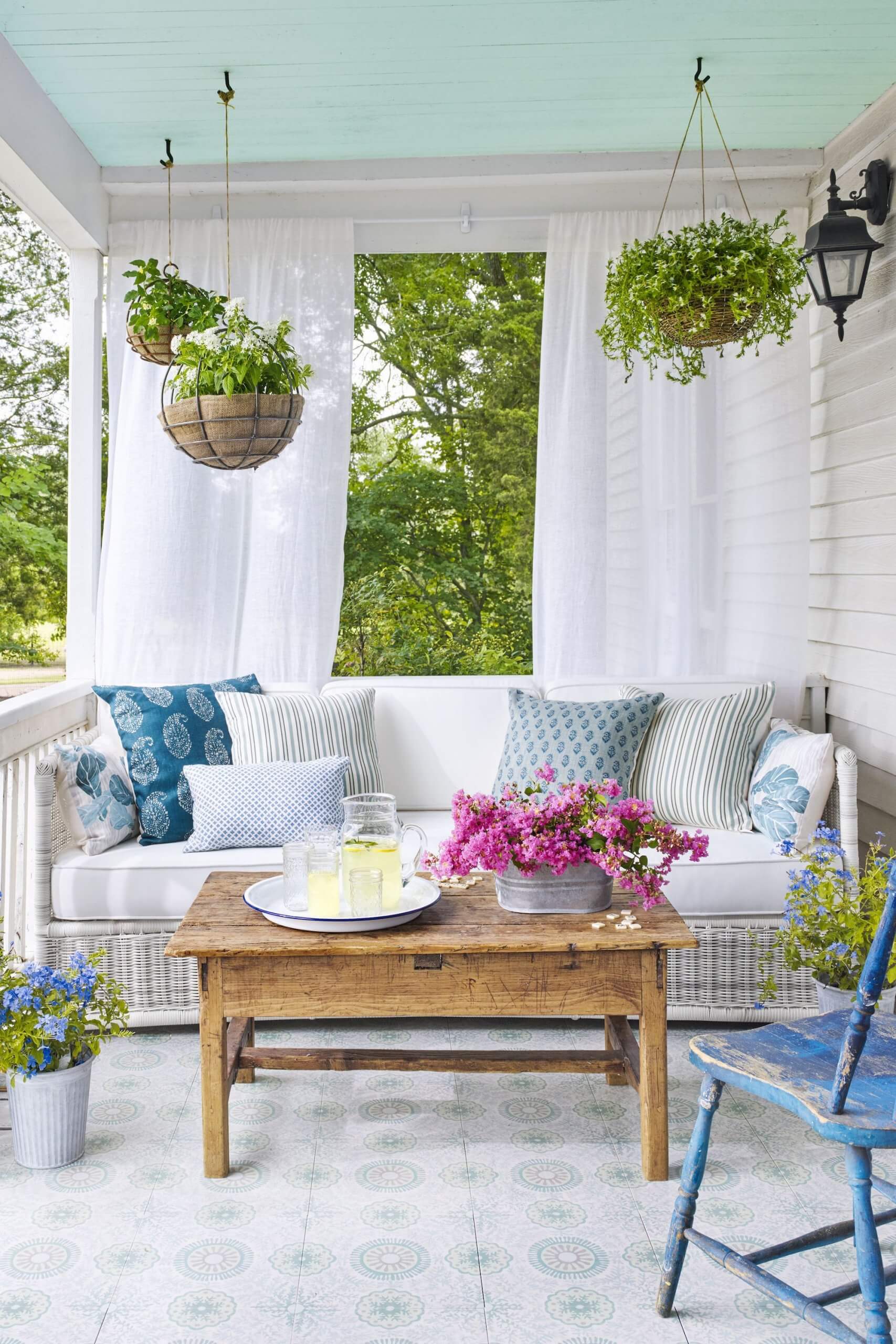 21 porch ideas for a better spring and summer - 163