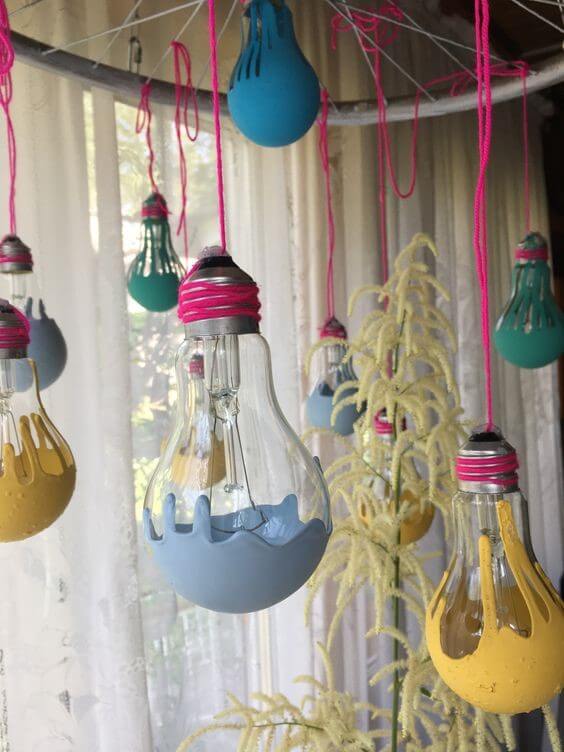 17 creative recycled lightbulb ideas for your next home decorating projects