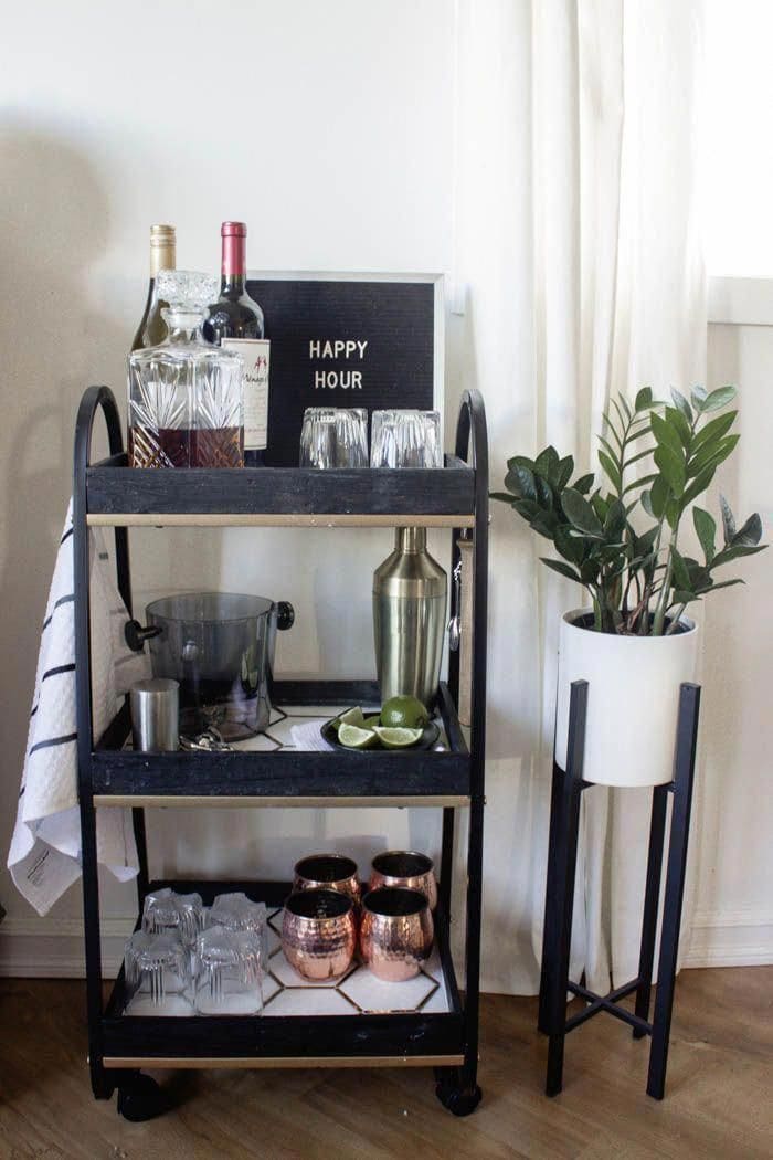 25 awesome storage bar ideas to add to your bag - 91