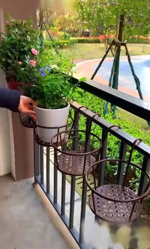 28 ideas for balcony with limited space - 225