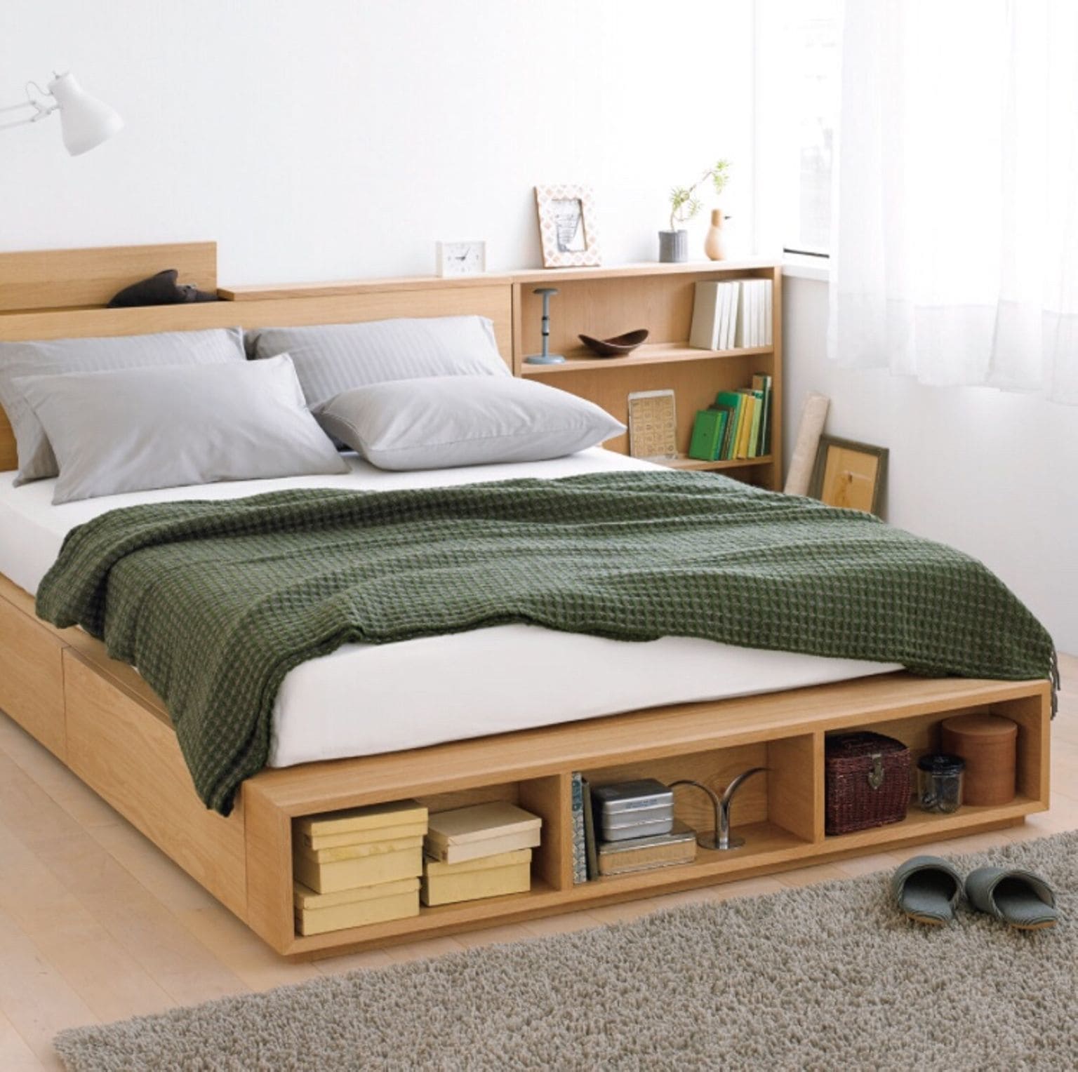 23 creative storage bed ideas to add to your bag - 171