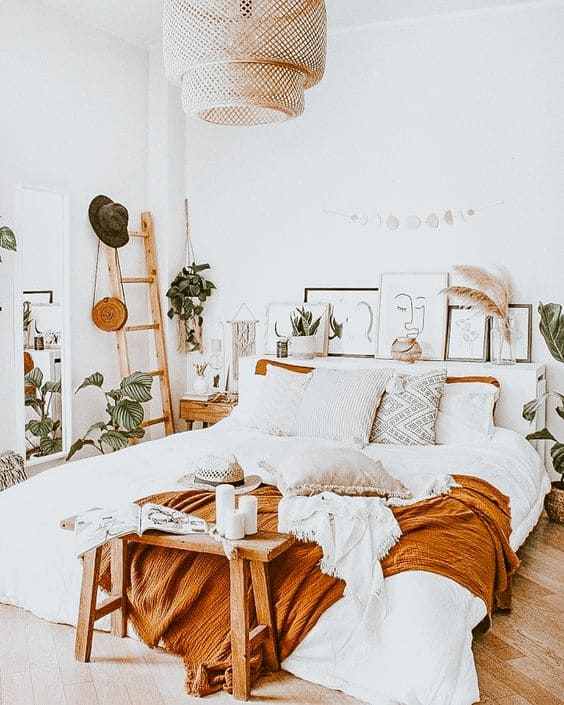 24 pretty and cool styles for the foot of your bed - 71