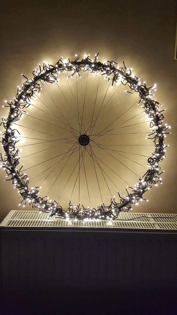 20 Clever DIY Bike Wheel Home Decor Ideas - 135