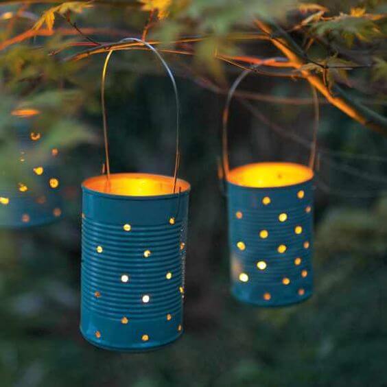 DIY hanging tin can ideas for yard and home - 105