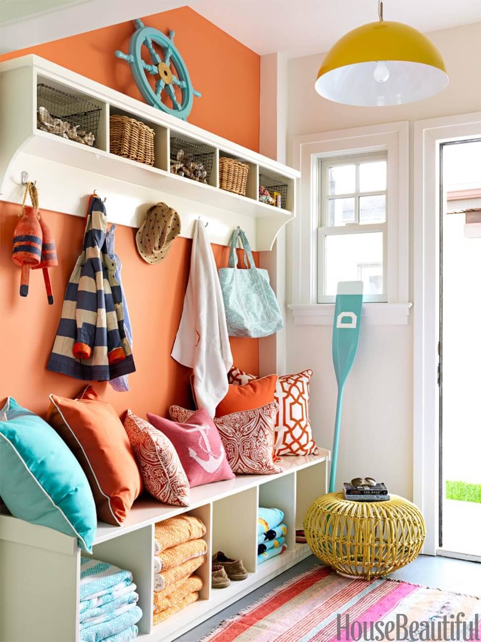20 mudroom ideas to liven up your entryway - 75