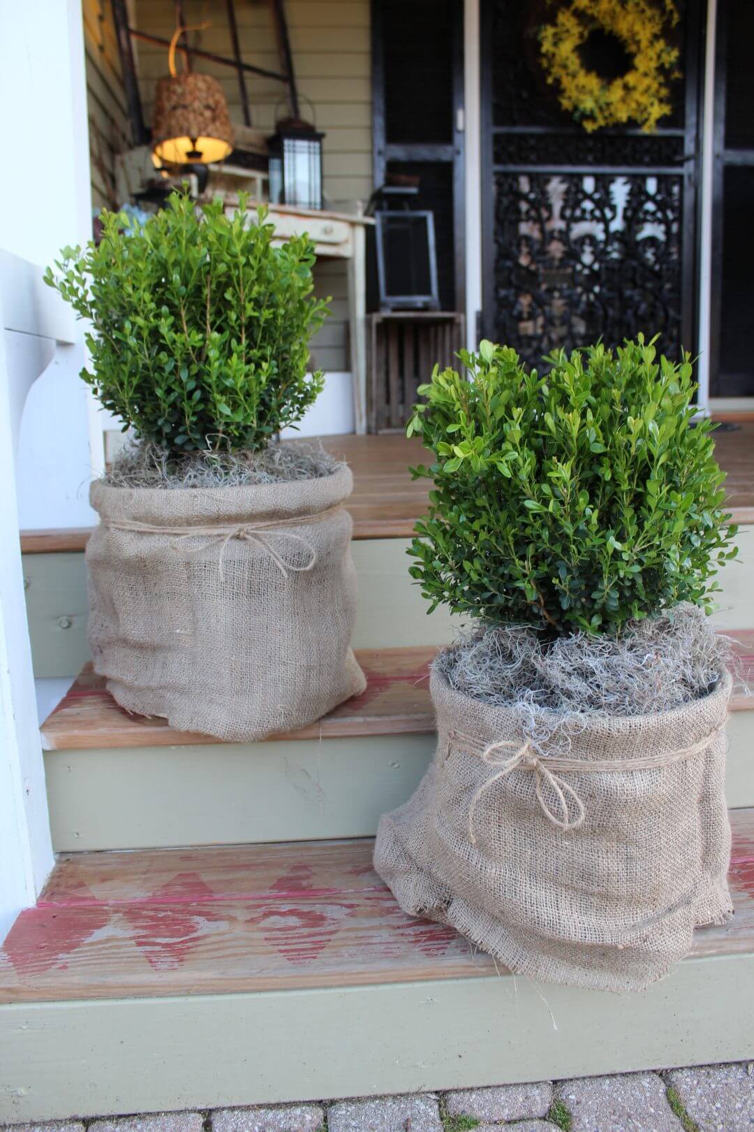 23 pretty front door flower pots to add personality to your home - 73