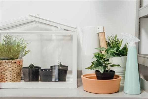 23 Smart Miniaturized Indoor Garden Ideas - 71
