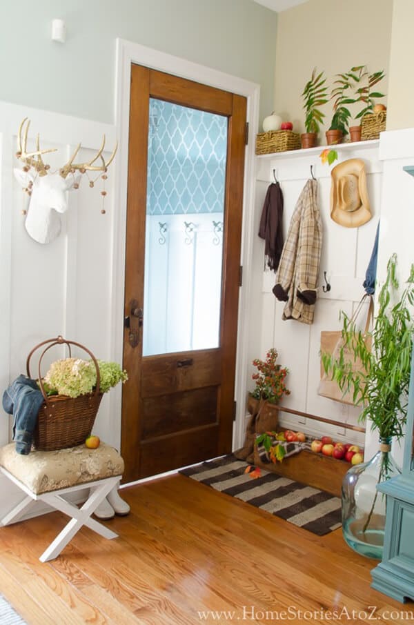26 attractive decorating ideas for small entrances - 79