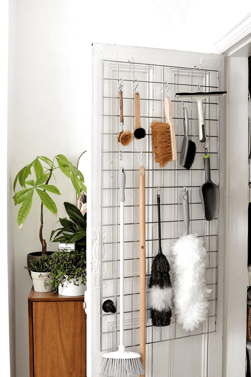 20 fascinating over the door storage ideas to put in your bag - 145