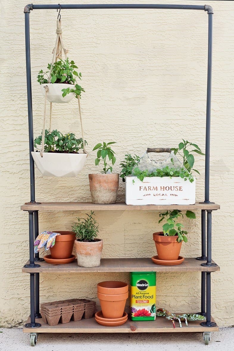 30 beautiful shelves for plants to take away - 113