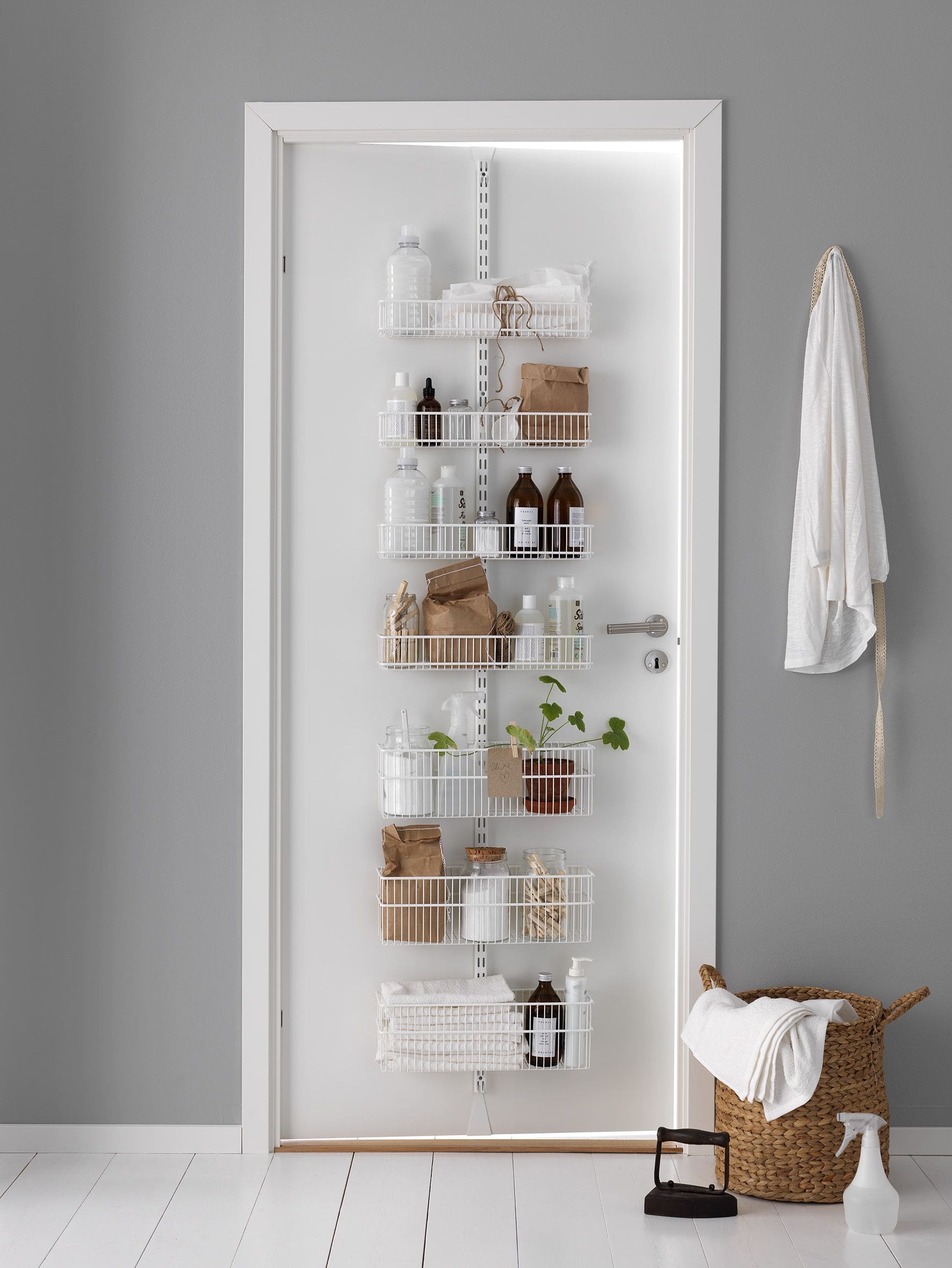 20 fascinating over the door storage ideas to put in your bag - 147