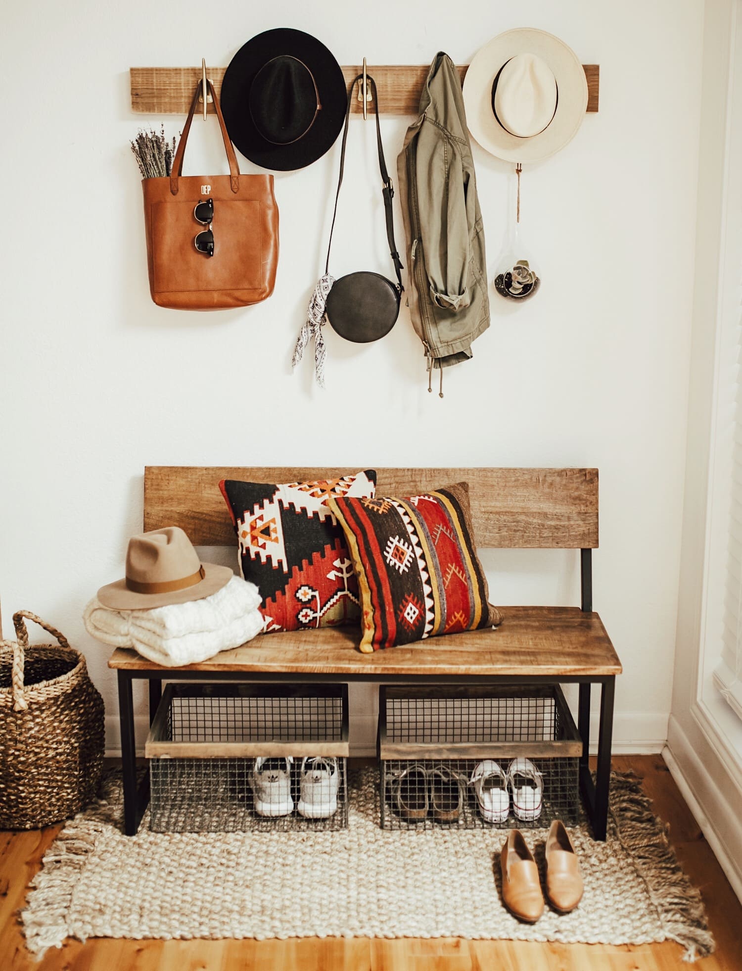 25 brilliant entryway bench ideas for your home - 75
