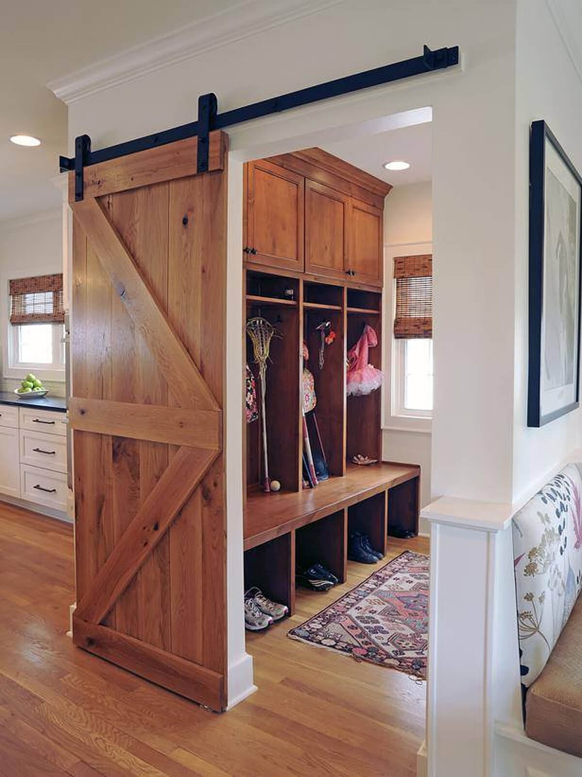 20 mudroom ideas to liven up your entryway - 69