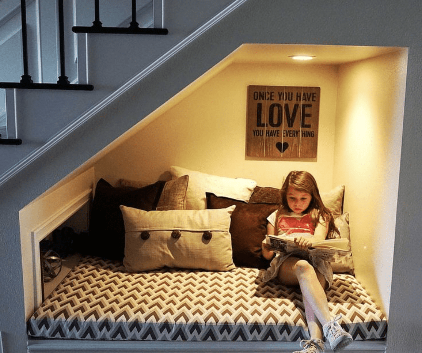 30 awesome understair ideas to add to your bag - 113